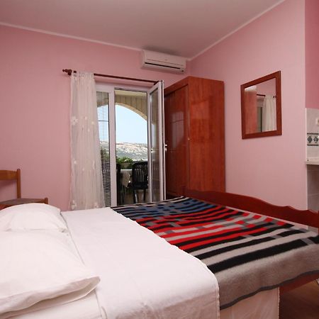 Apartments By The Sea Stara Novalja, Pag - 6469 Bilik gambar