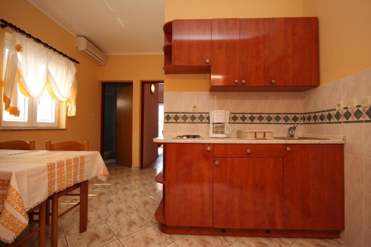 Apartments By The Sea Stara Novalja, Pag - 6469 Luaran gambar