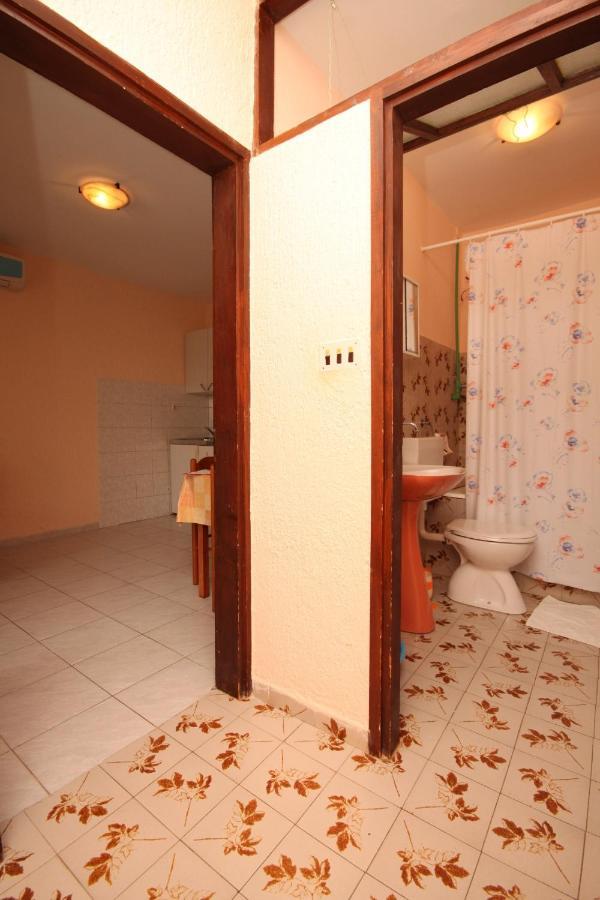Apartments By The Sea Stara Novalja, Pag - 6469 Luaran gambar